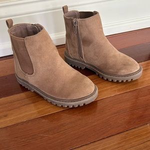 Gap kids suede tan boots.